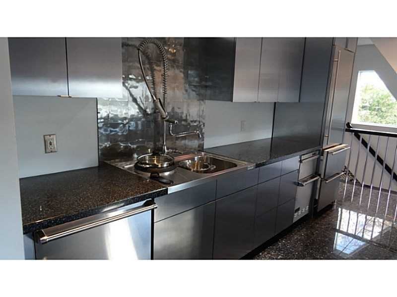 97 Frenchtown Rd - Photo 3 of 20