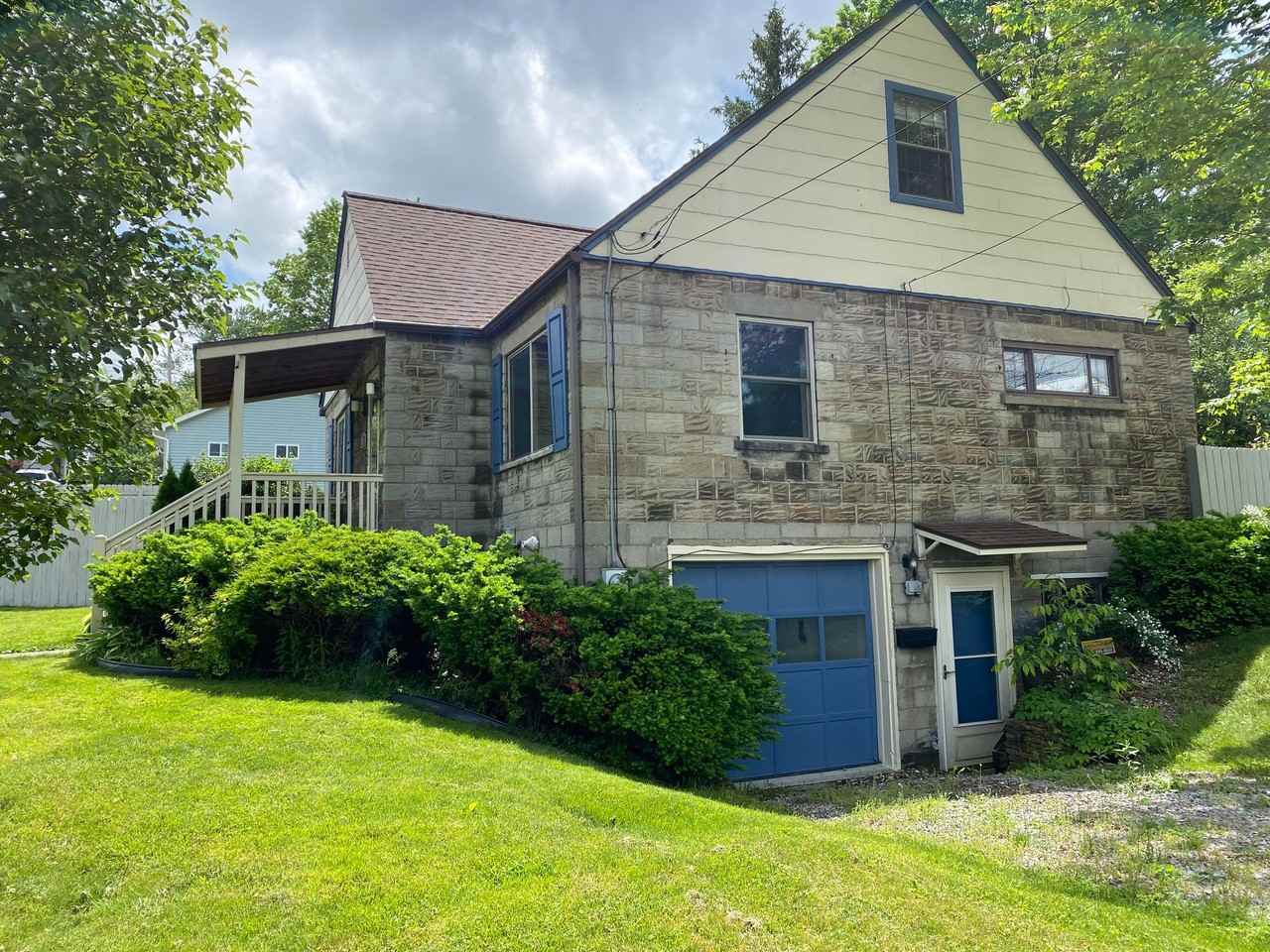 300 Lawnwood St #NA - Photo 2 of 15