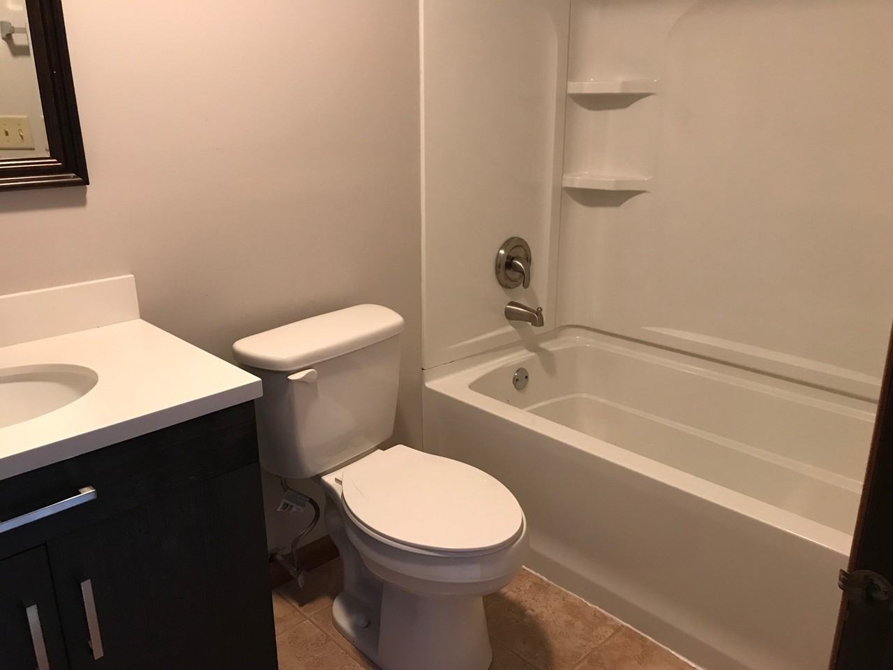 1423 Northwest Dr #1423 - Photo 4 of 10