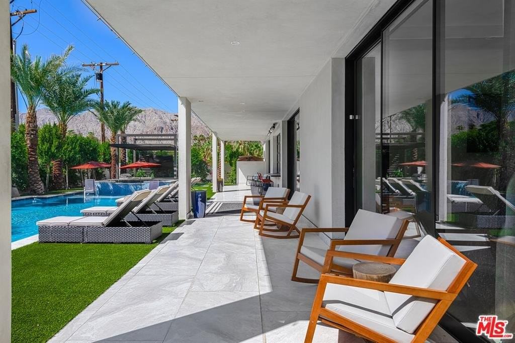 78155 Calle Cadiz - Photo 3 of 8