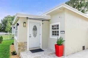 101 Nw 27th Ter - Photo 2 of 8