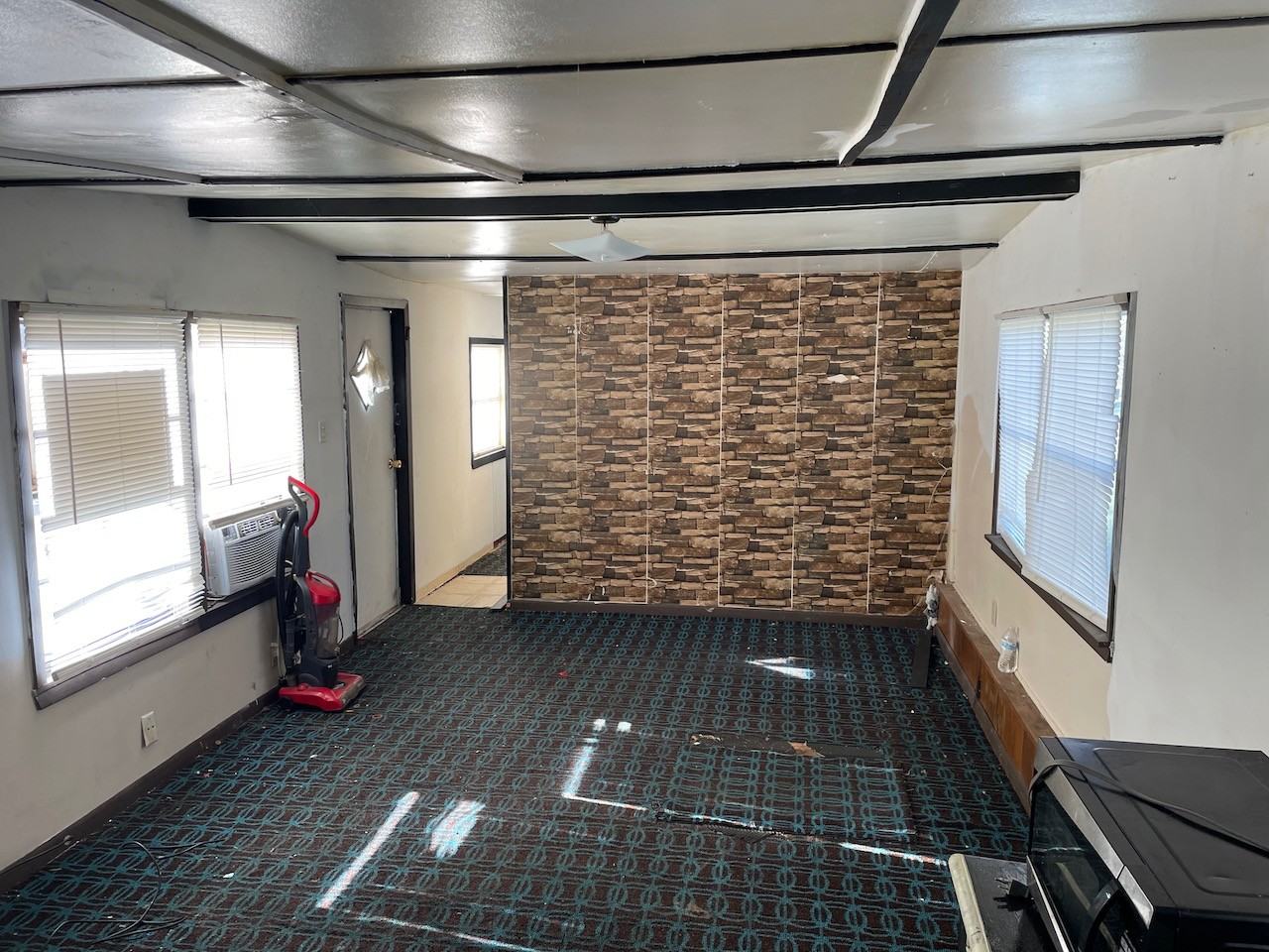 80 San Antonio St #80 - Photo 2 of 5