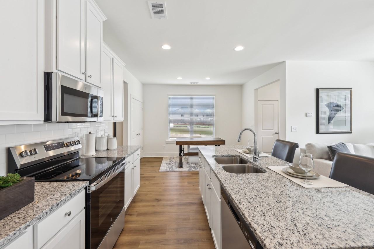 The Hamilton - Photo 5 of 27