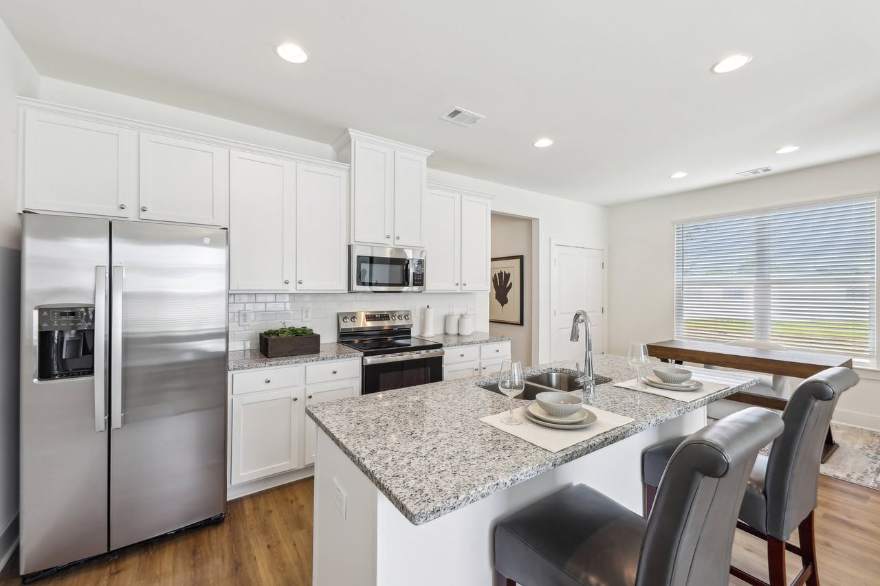 The Hamilton - Photo 3 of 27