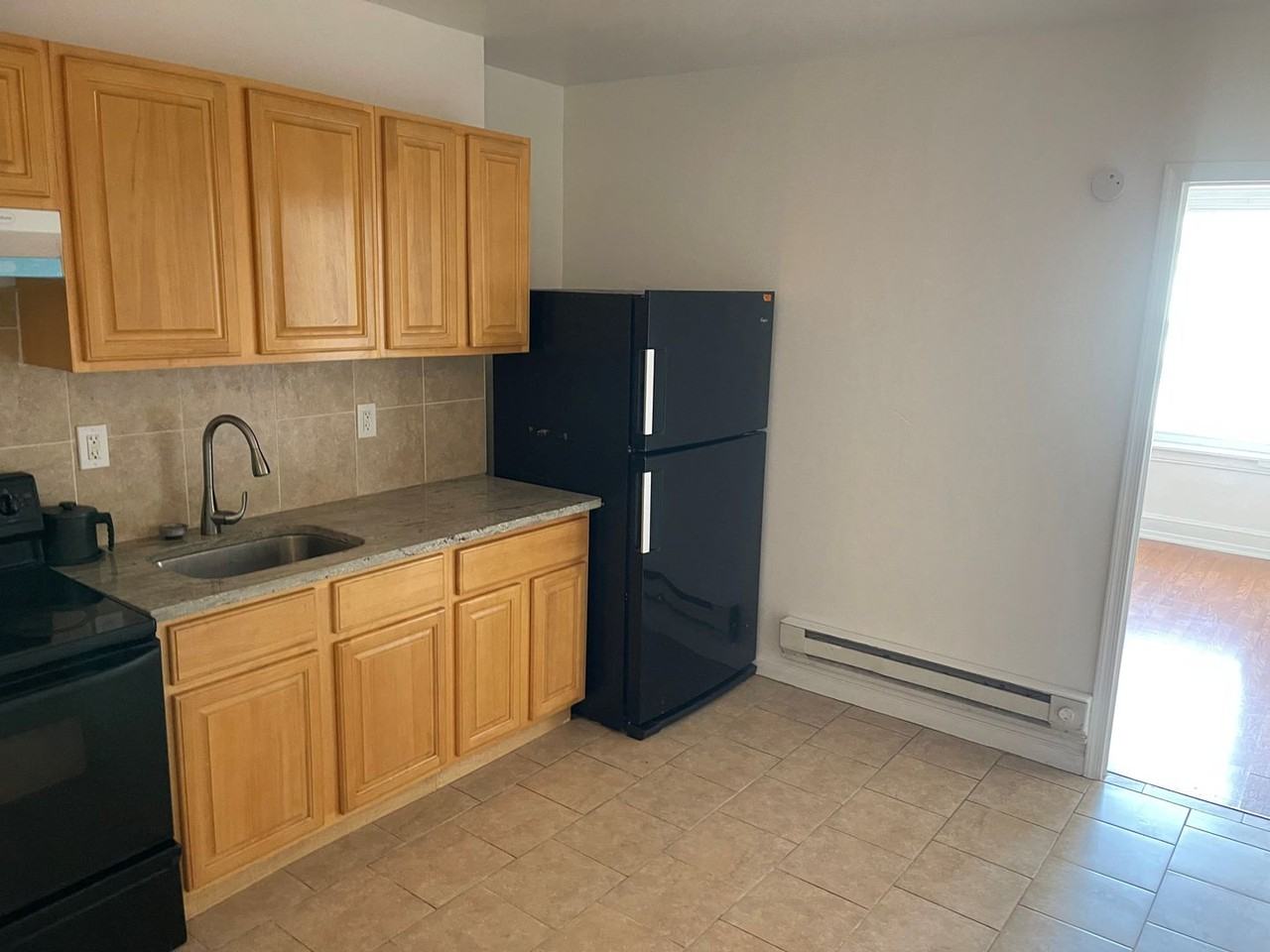 331 S 52nd St - Photo 2 of 5