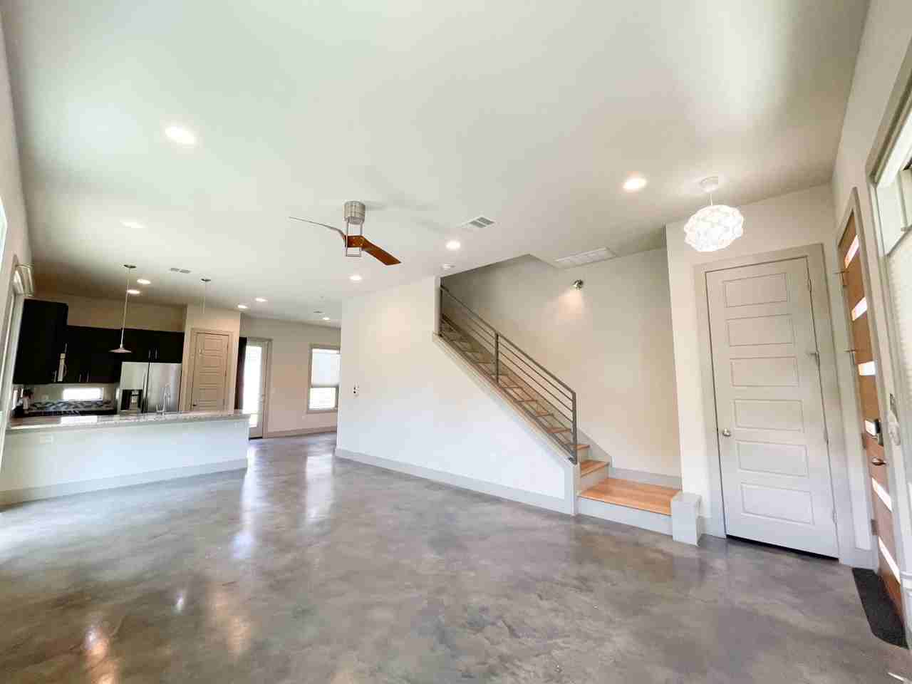 3900 Cherrywood Rd - Photo 3 of 30