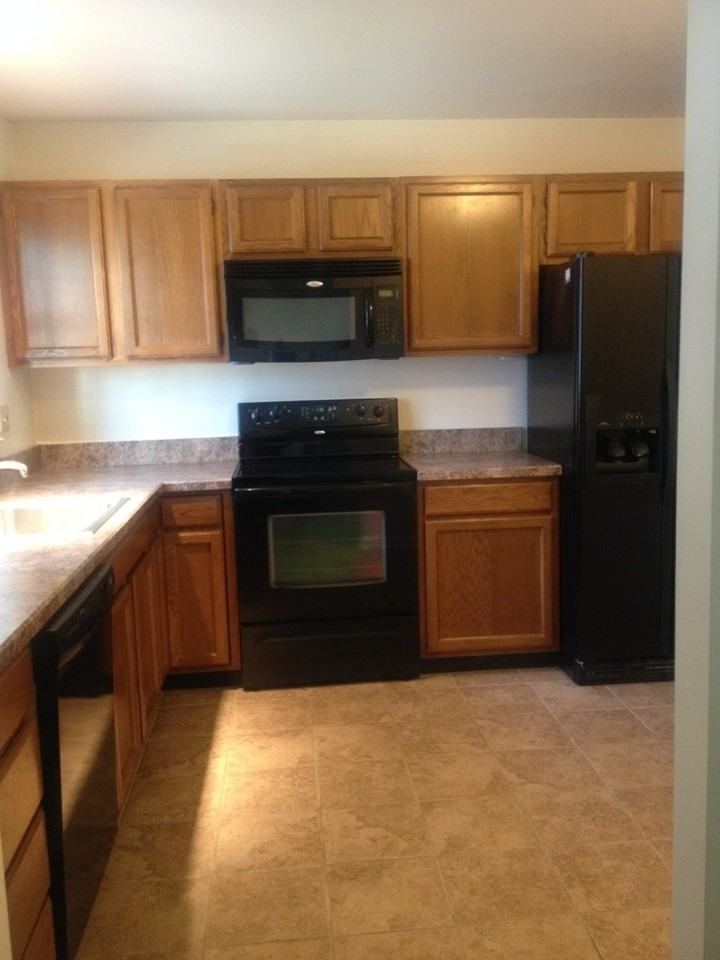 2133 Wexford Rd - Photo 7 of 28