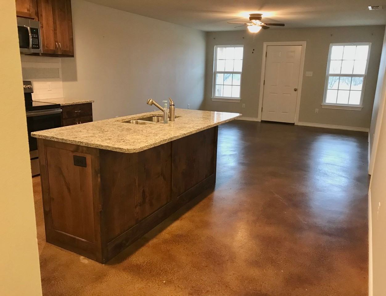 1917 Potosi Rd Apt A - Photo 4 of 25