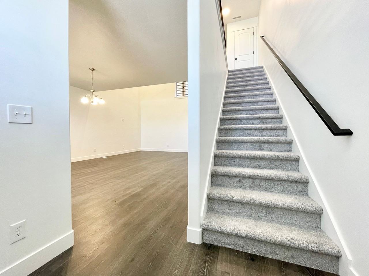 4411 W Monument Peak Dr - Photo 2 of 29