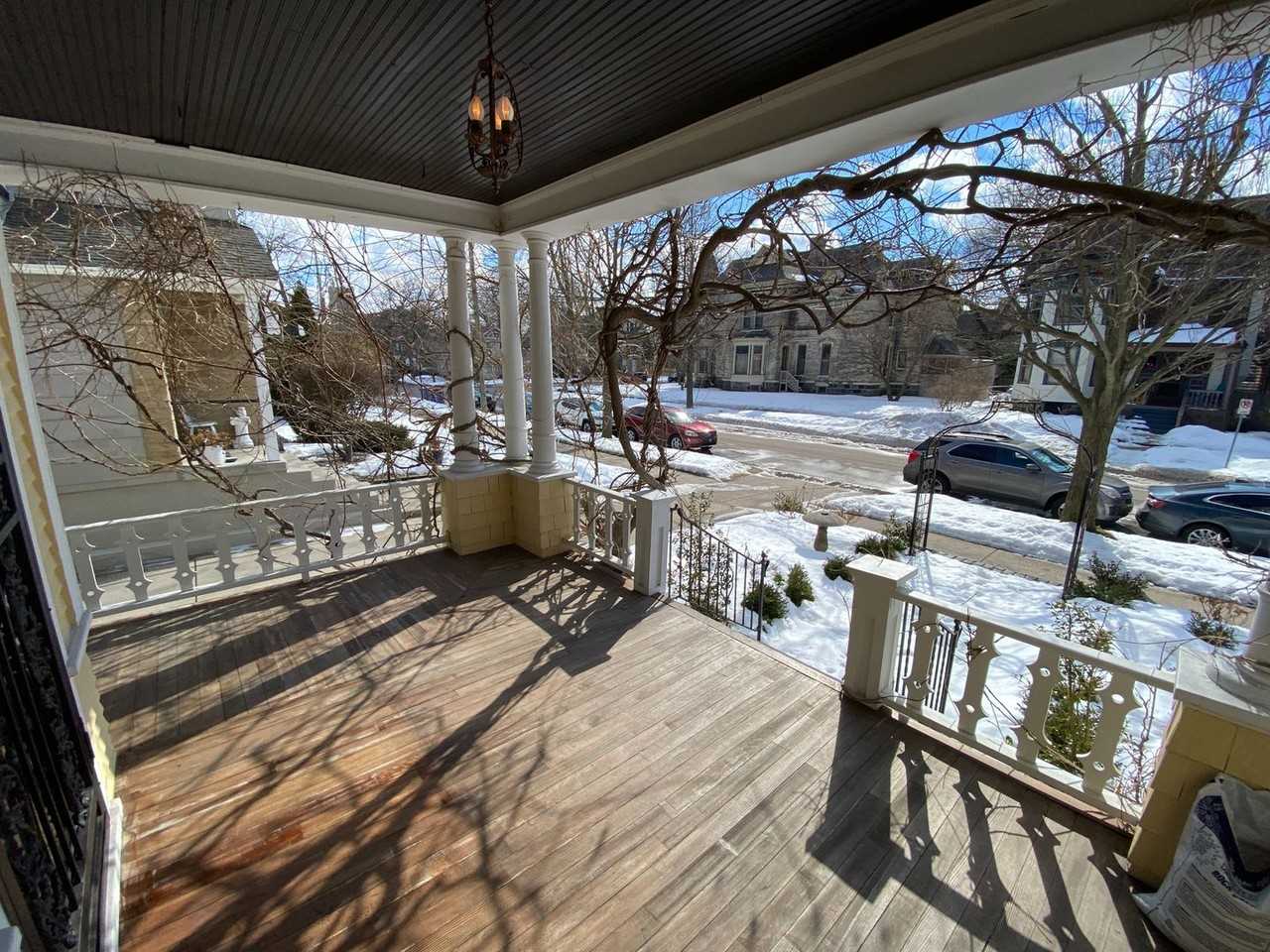 229 Crescent St Ne - Photo 2 of 45