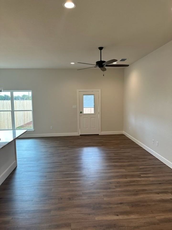 7109 Tin Cup Dr - Photo 3 of 15