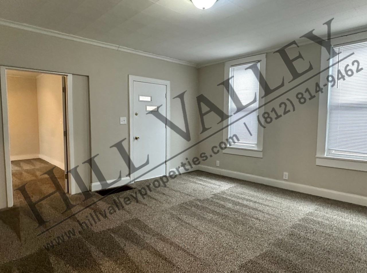 1106 S 10th St - Photo 3 of 13
