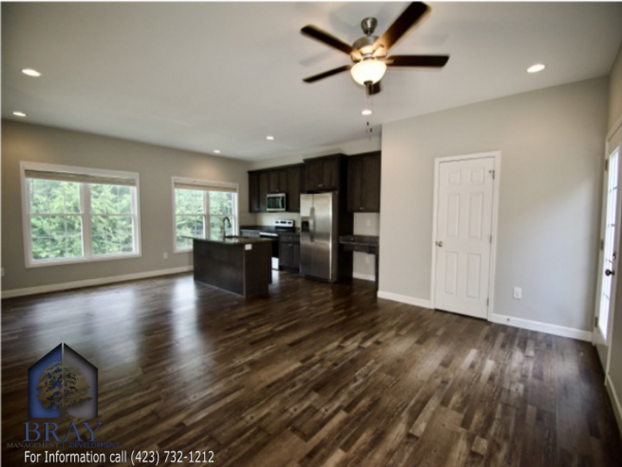 142 Ridge Pointe Dr - Photo 3 of 12
