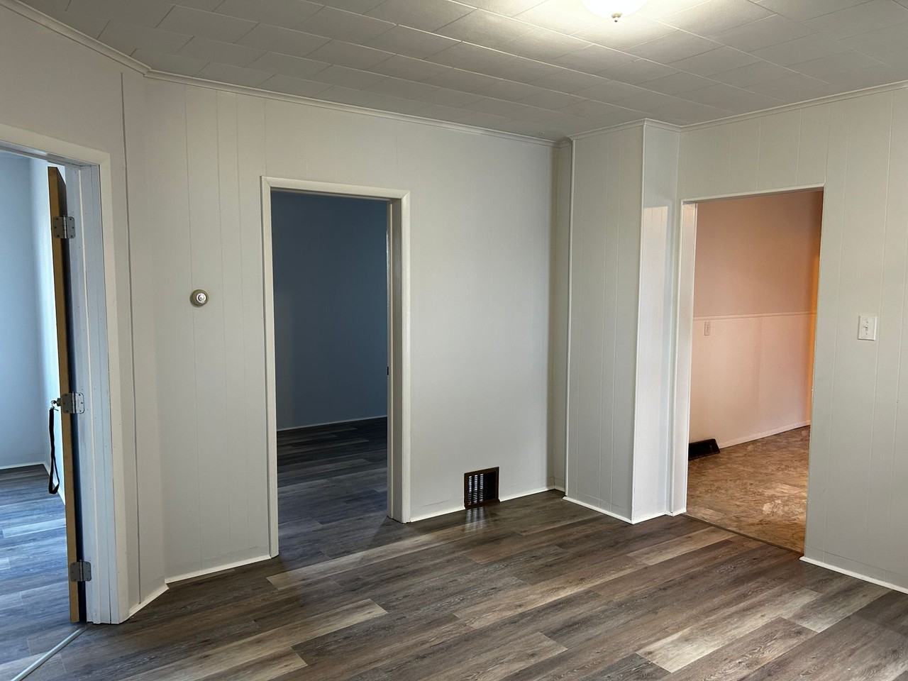 144 Campbell Ave - Photo 3 of 14