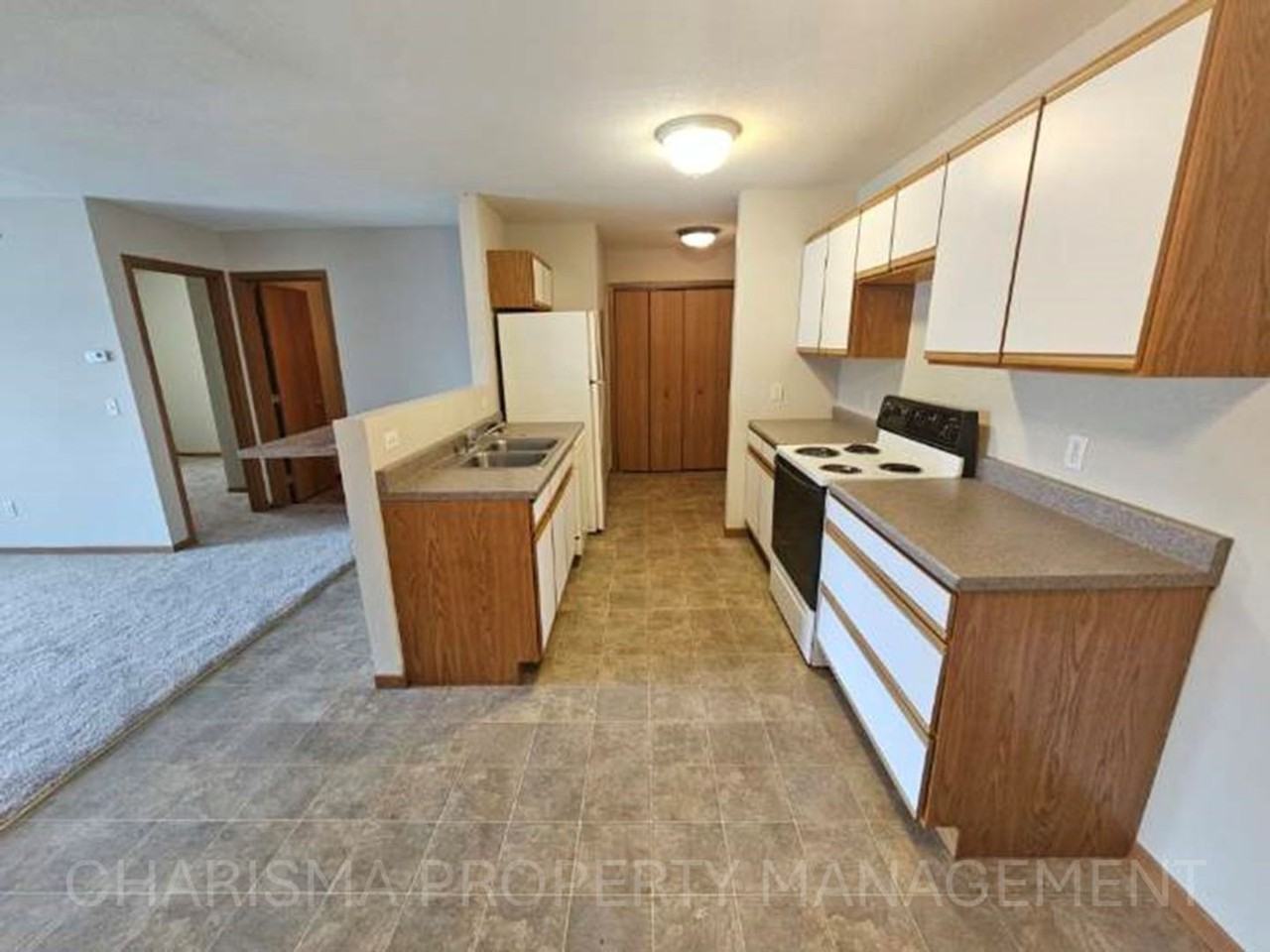 340 N Main Ave #07 - Photo 2 of 22