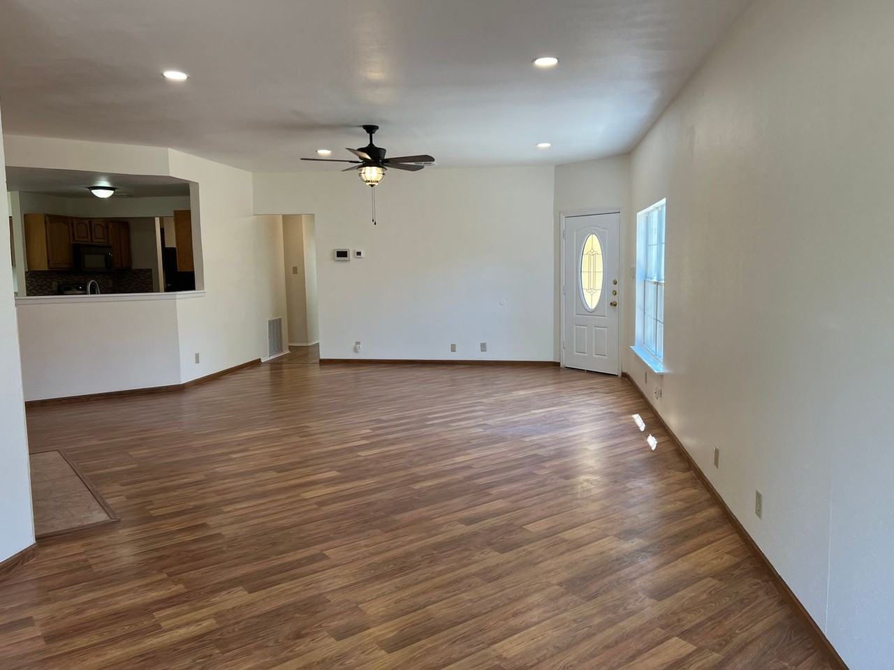 8379 Rimline St - Photo 3 of 28