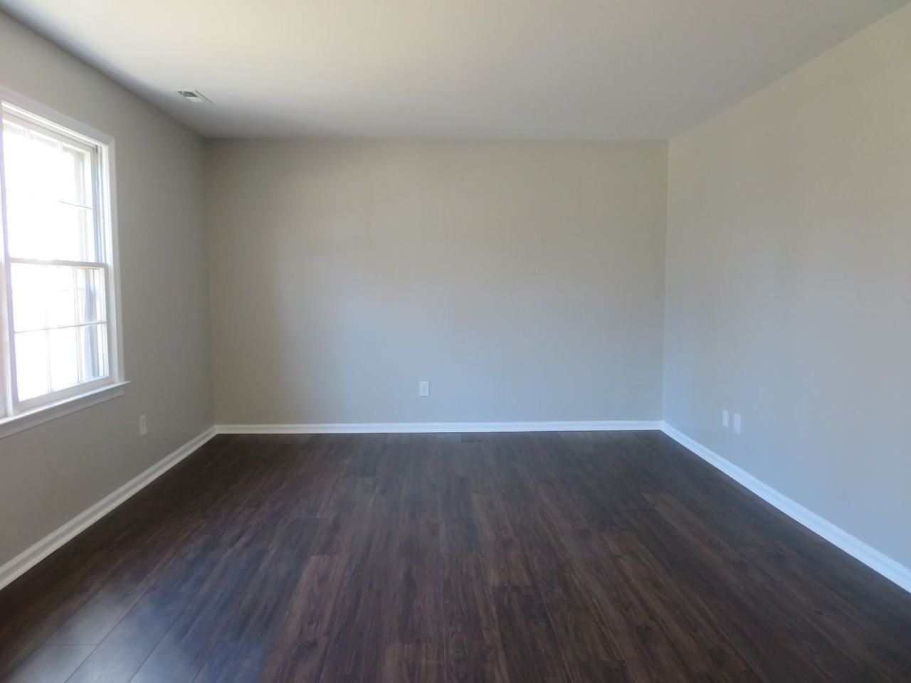 106 Long Bridge Rd - Photo 5 of 20
