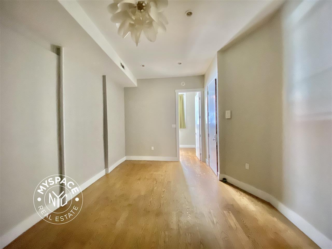 126 Melrose St #1R - Photo 2 of 11