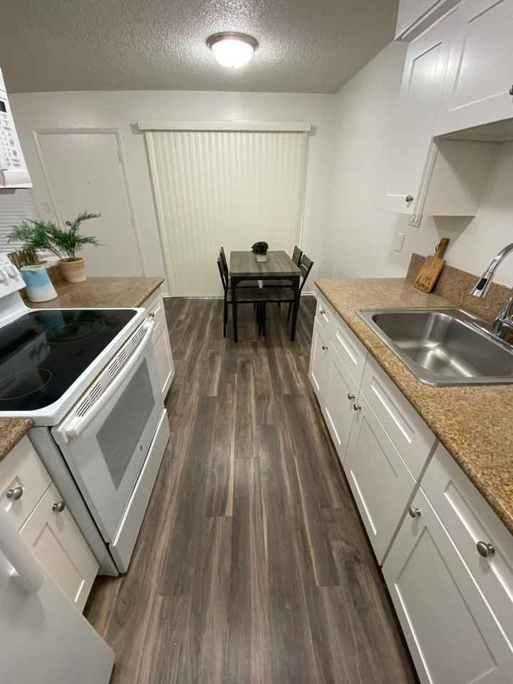 Alta Redwoods Terrace - Photo 3 of 12