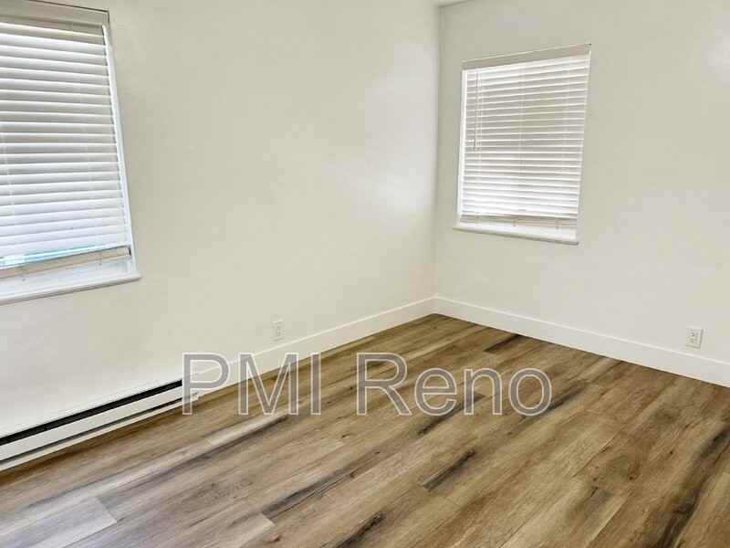 251 E Arroyo St #A - Photo 5 of 8