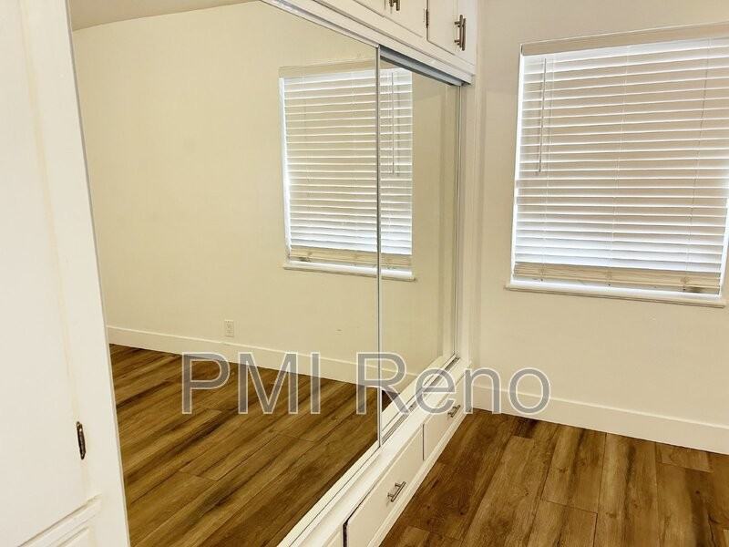 251 E Arroyo St #A - Photo 7 of 8