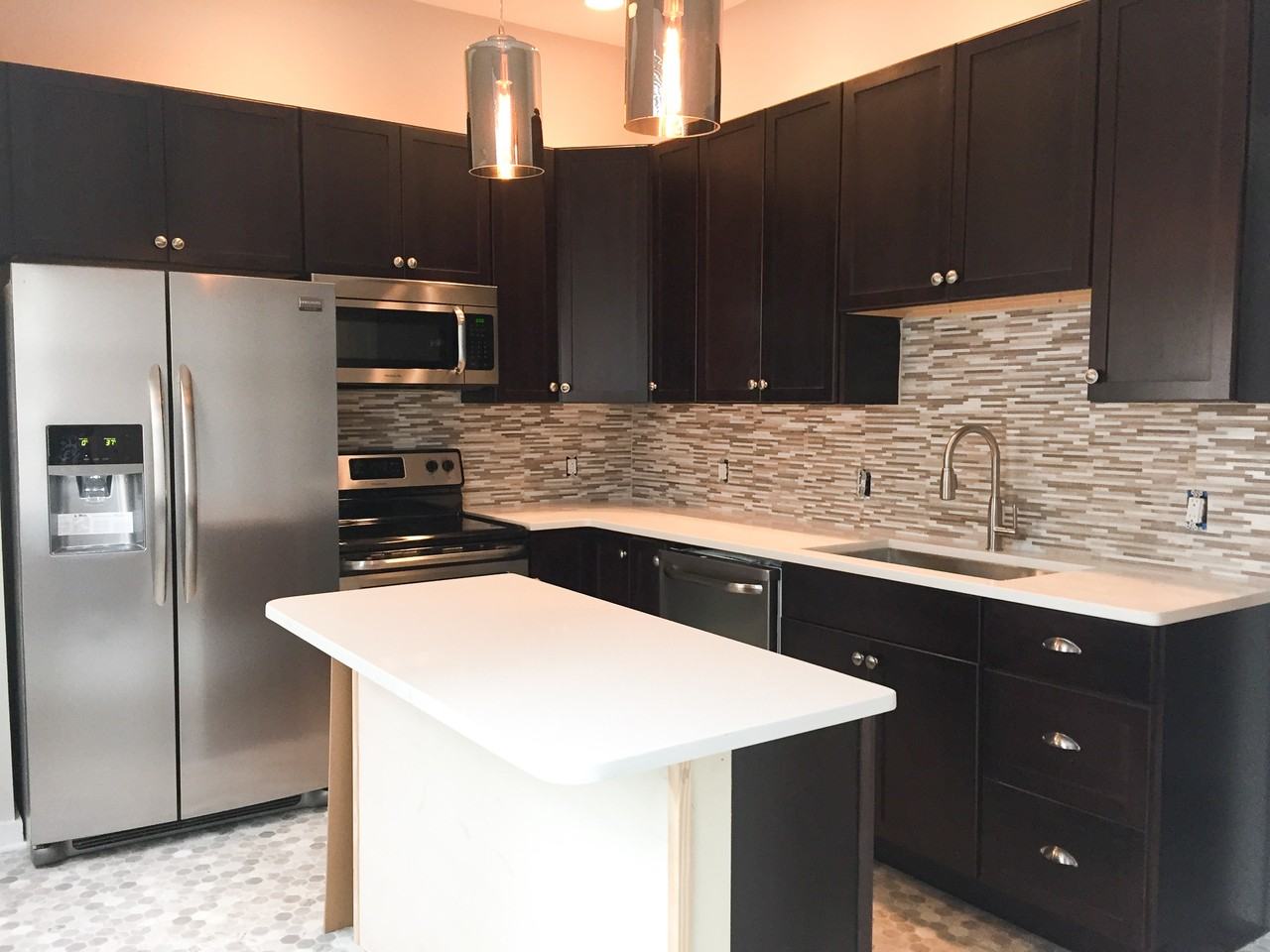 1122 Mount Pleasant Ave #1122 - Photo 4 of 10