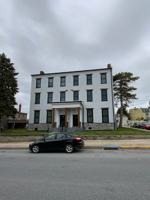featured image of 557 Union St