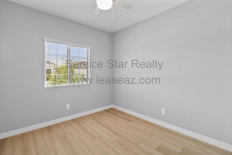 2766 E Rimrock Dr - Photo 4 of 24