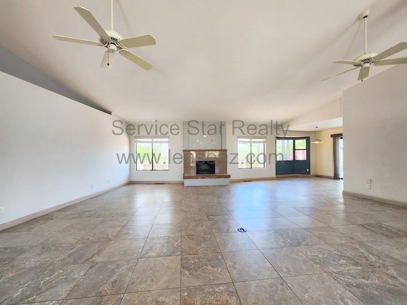 16917 E Cascade Dr - Photo 3 of 44