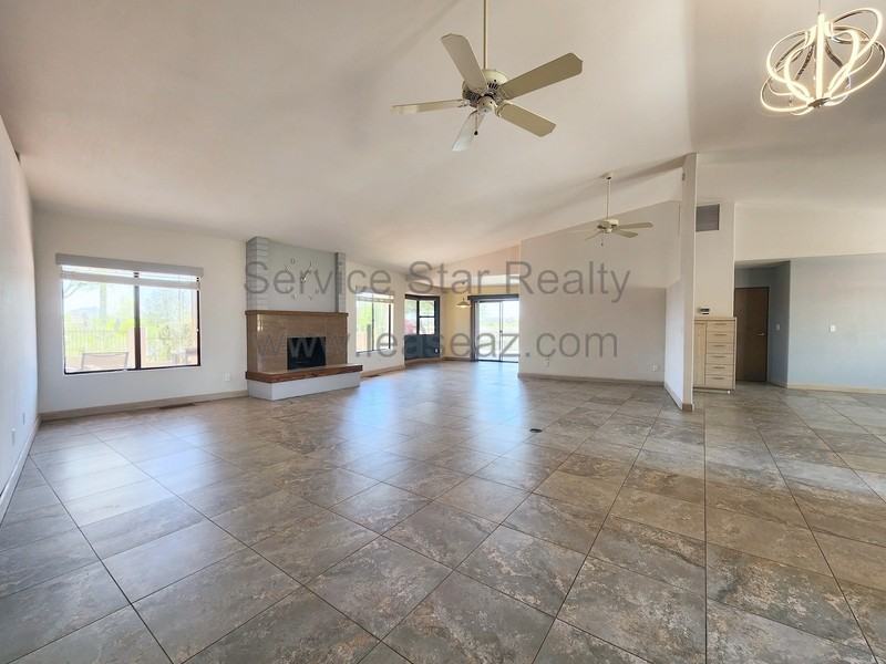 16917 E Cascade Dr - Photo 4 of 44