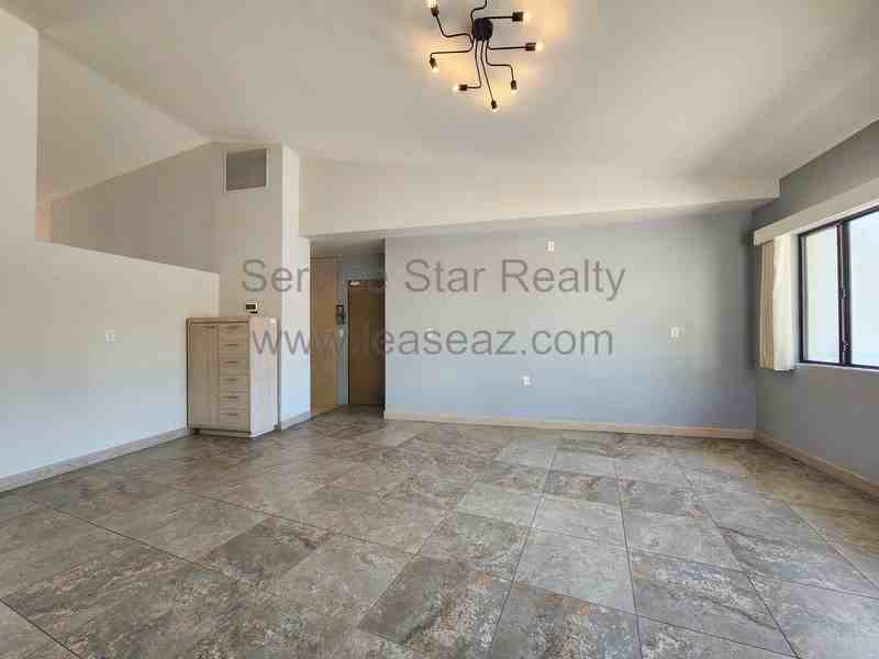 16917 E Cascade Dr - Photo 5 of 44