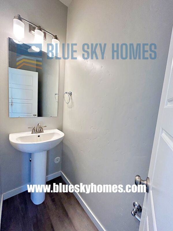 2572 E Mariposa Dr - Photo 4 of 17