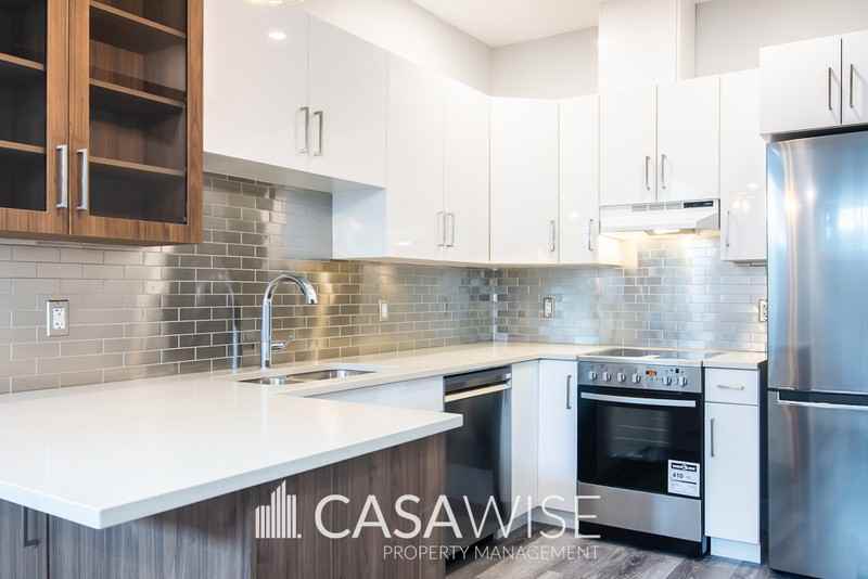 10934 23 Avenue NW #BS - Photo 3 of 8