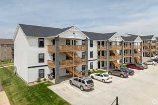 Brand new 2 bedroom 2 bathroom garden style apartments! - Photo 1 of 1