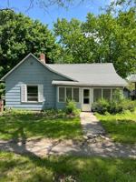 featured image of 133 N 1st St