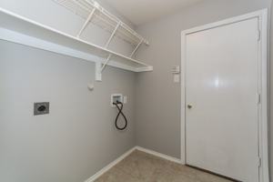 featured image of 1413 Gordon Dr