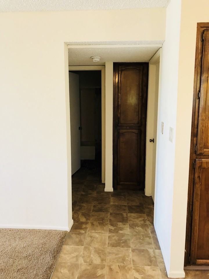 12500 - Photo 6 of 11