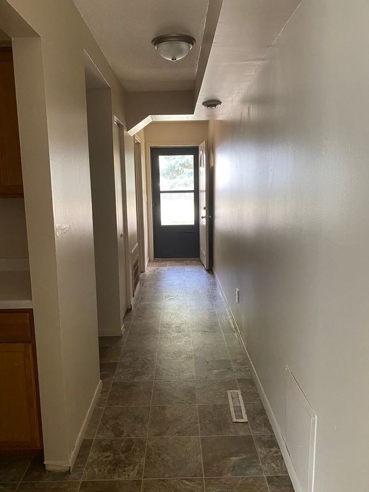 Hillsboro Townhomes Apartments 3501 Hillsboro Ave N, New Hope, MN 55427 Zumper