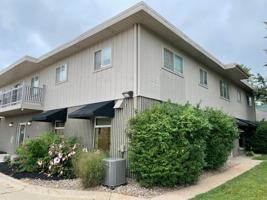 featured image of 1331 S 33rd St