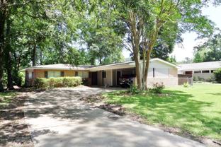 4144 Strand Dr - Photo 1 of 1
