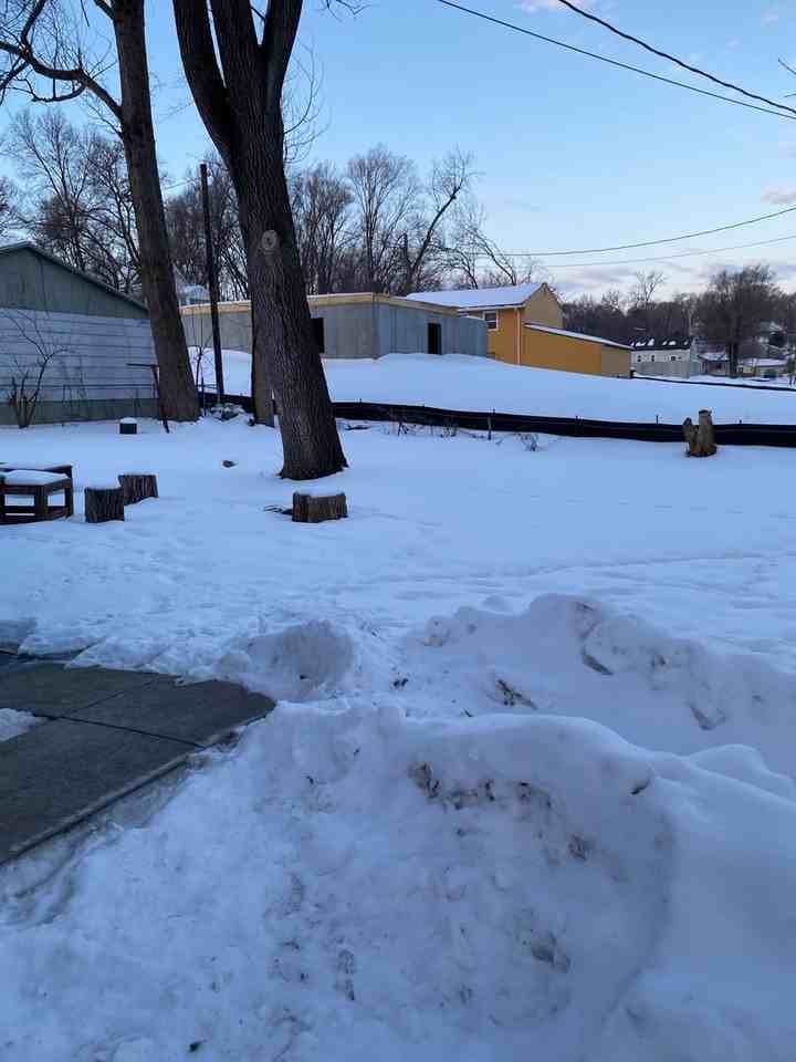 5206 N 38th St - Photo 3 of 19