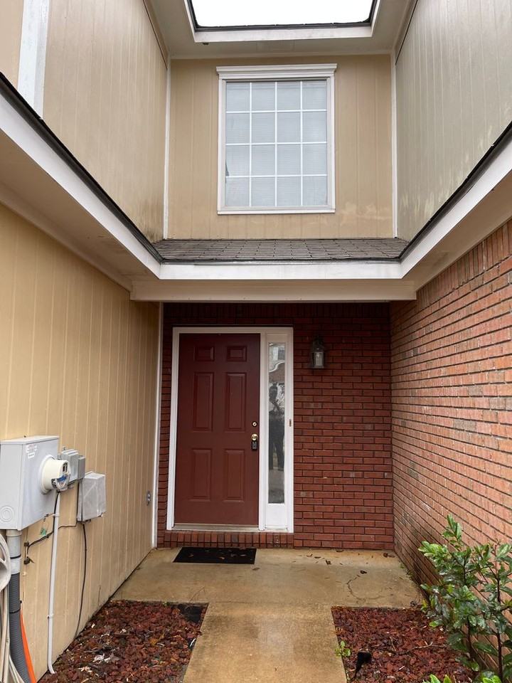 118 S Springview Dr - Photo 2 of 25
