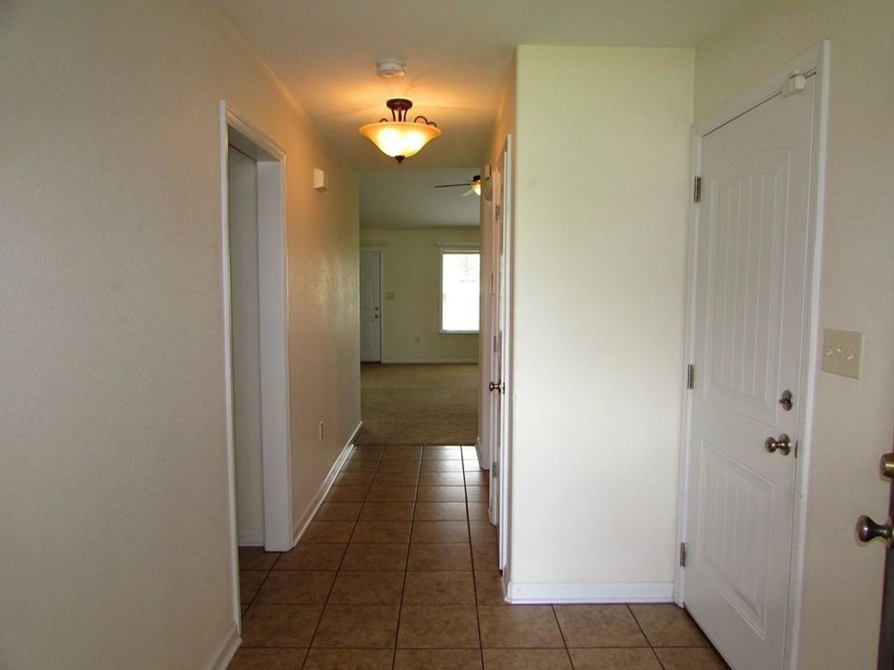 4717 Custer Dr - Photo 2 of 20