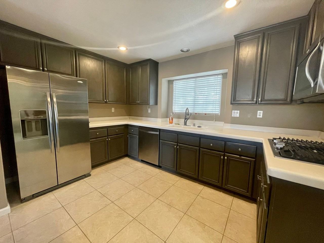 43755 Milan Ct - Photo 2 of 26