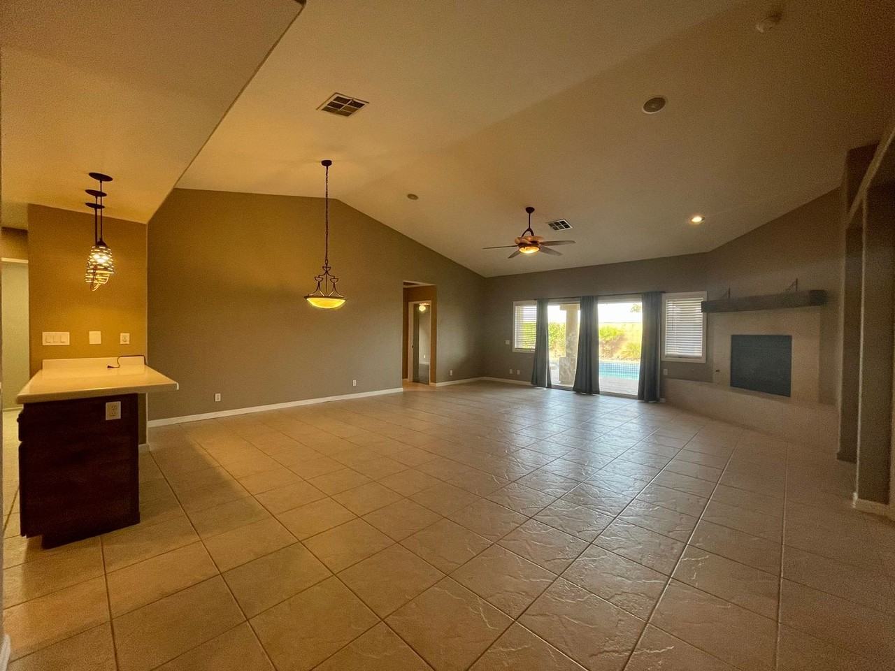 43755 Milan Ct - Photo 3 of 26
