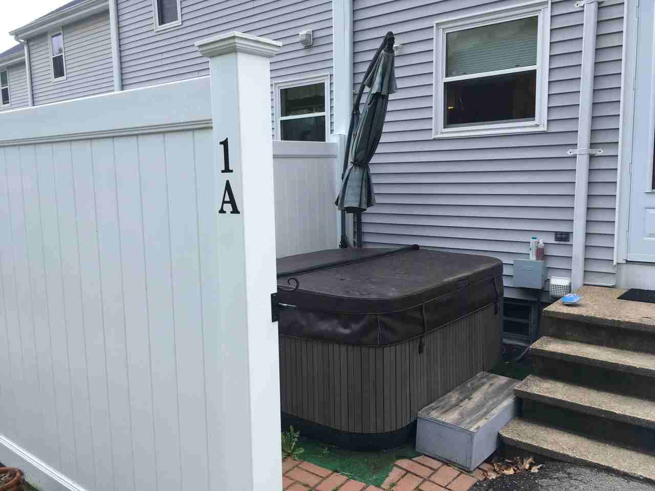 1A Greenfield Dr - Photo 2 of 17