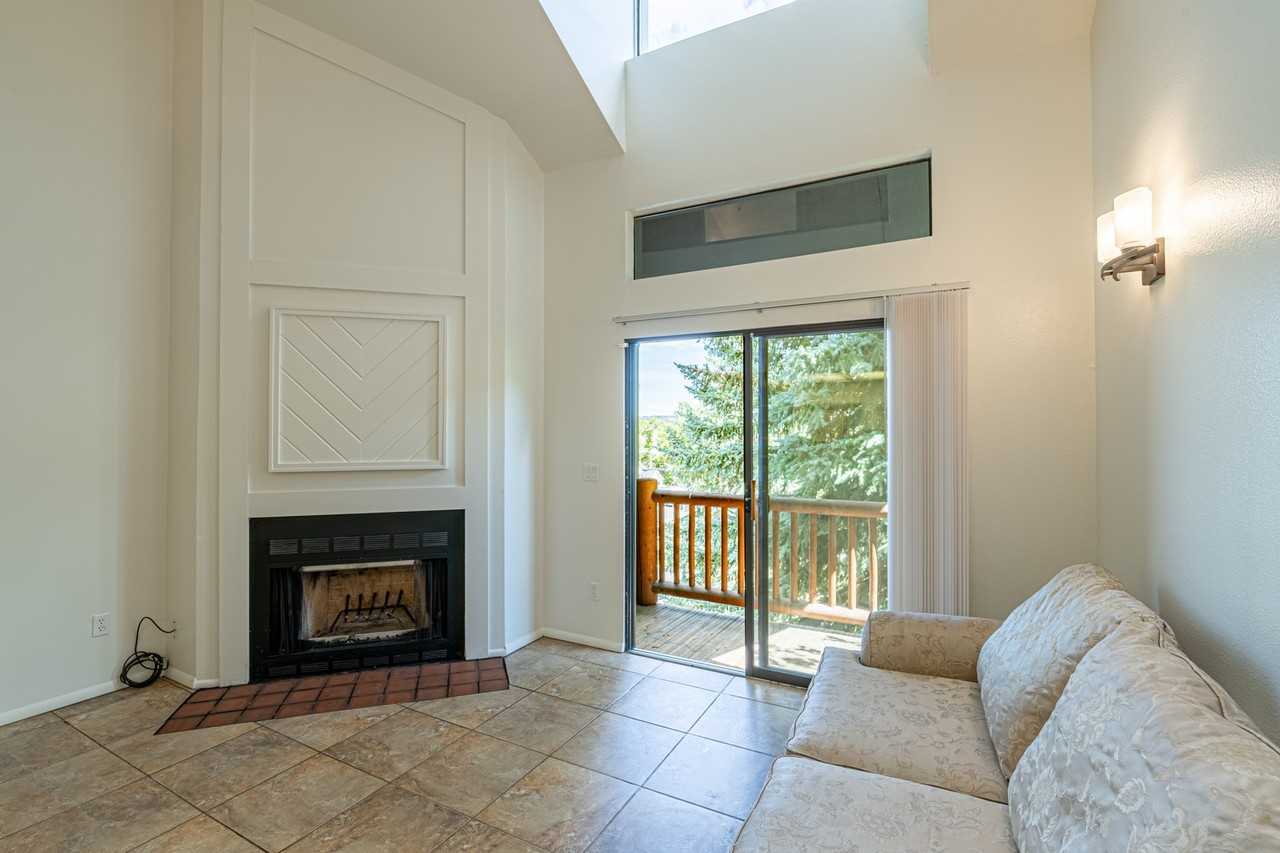 1487 Woodside Ave #206B - Photo 2 of 15