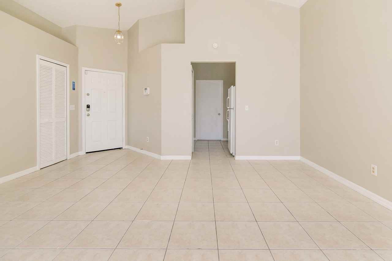 117 Allison Ave - Photo 3 of 15