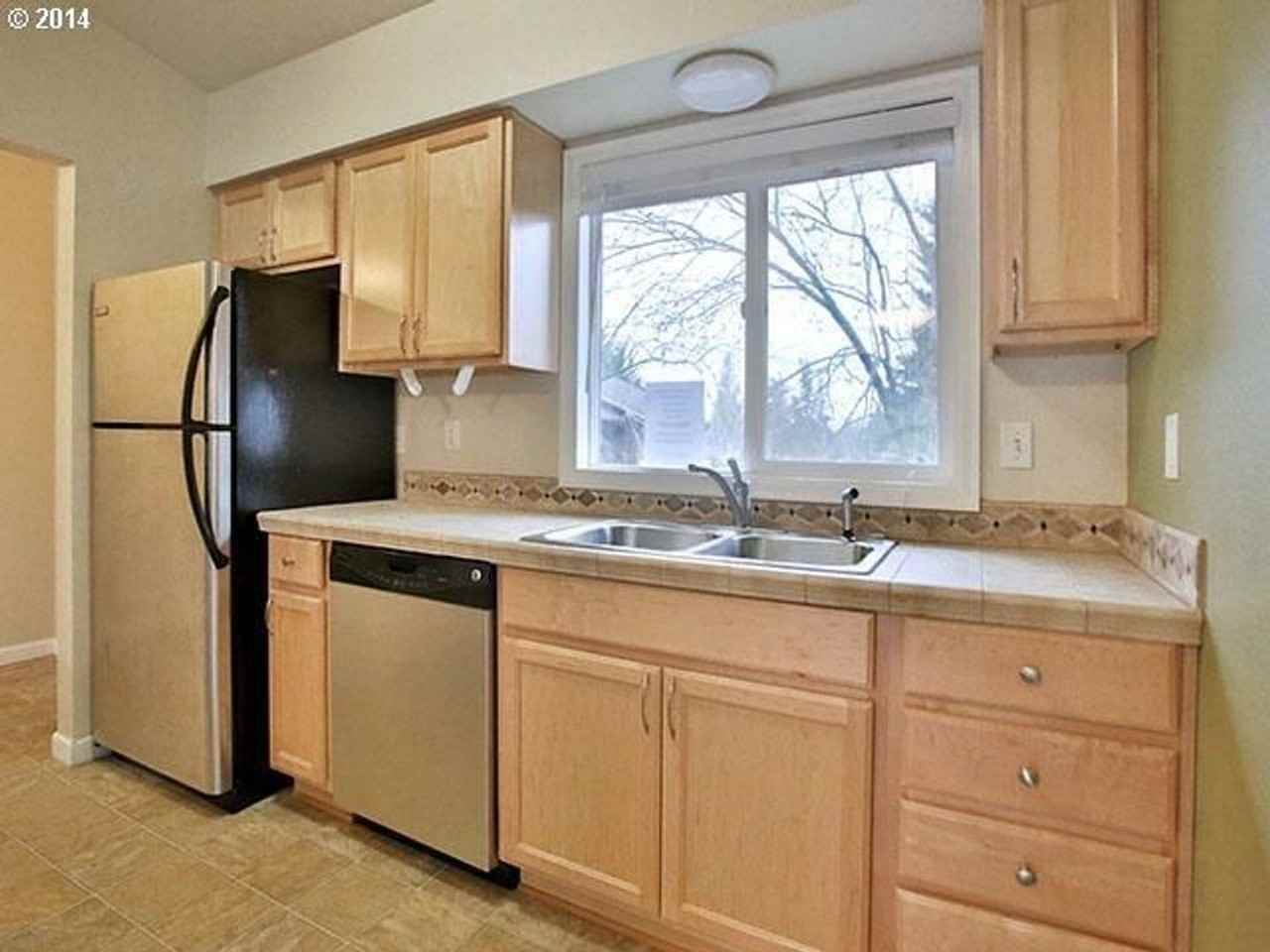 1902 Nw 143rd Ave #8 - Photo 6 of 18