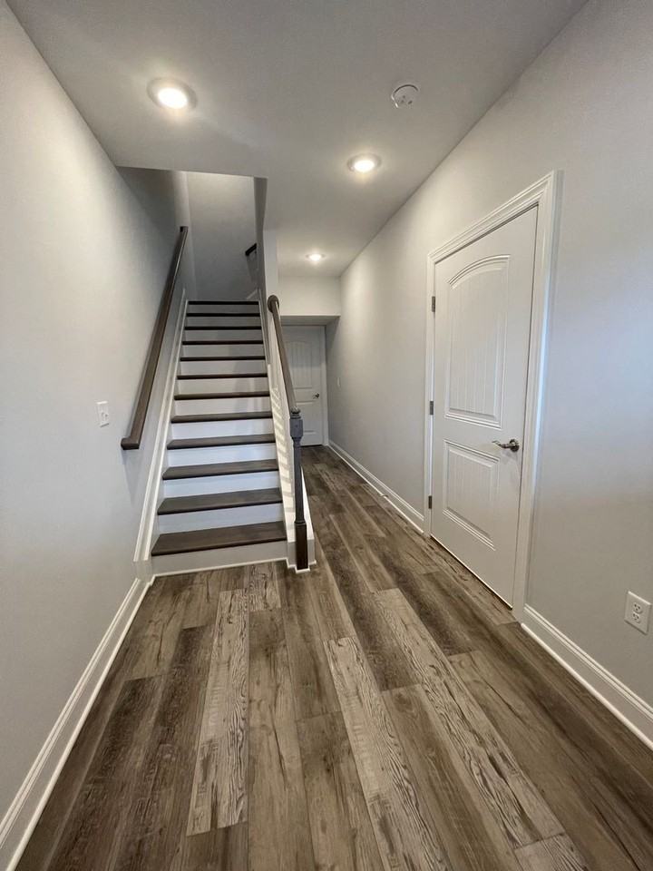 1194 Bluemoon Dr - Photo 5 of 21